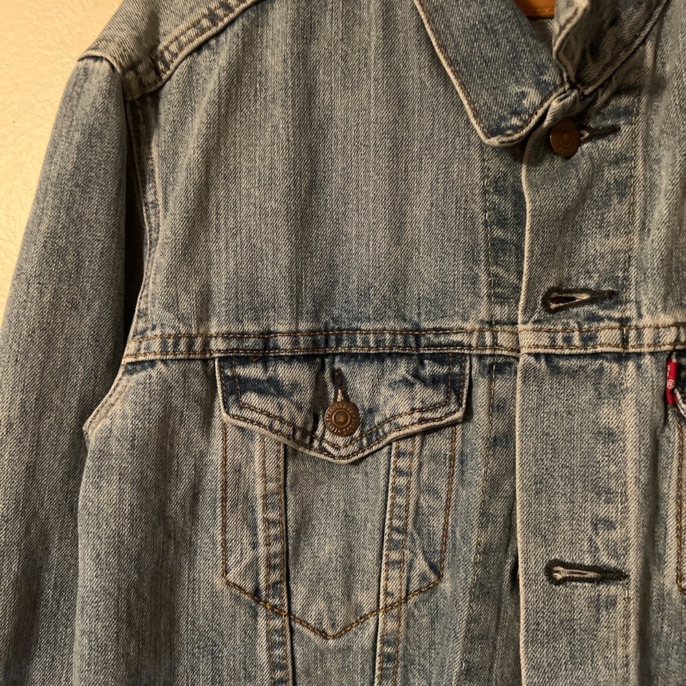 Levi’s Jean Jacket - image 4